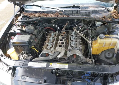 2010 Chrysler 300 Touring Plus z USA, uszkodzony, nr VIN 2C3CA1CV7AH328704